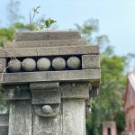 台中清水黃家古厝（瀞園）幾何柱頭泥塑