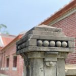 台中清水黃家古厝（瀞園）幾何柱頭泥塑
