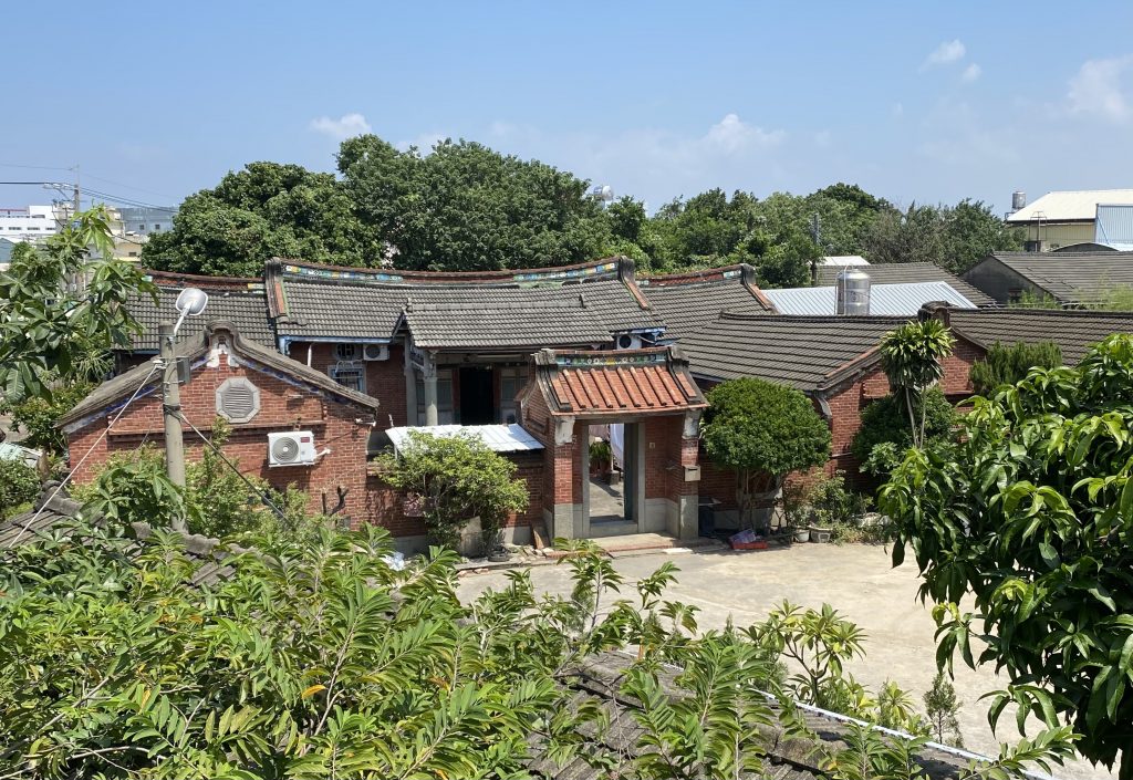 鳥瞰大霞佃黃家古厝