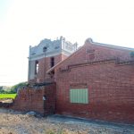 公廳與洋樓(2026年)馬背山牆已經改變