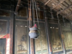 正廳書畫彩繪，內蘊豐厚，精彩絕倫